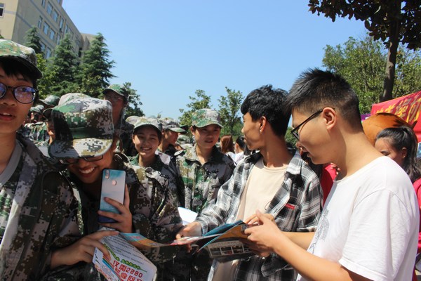 IMG_2129(1).JPG IMG_2129(1).JPG