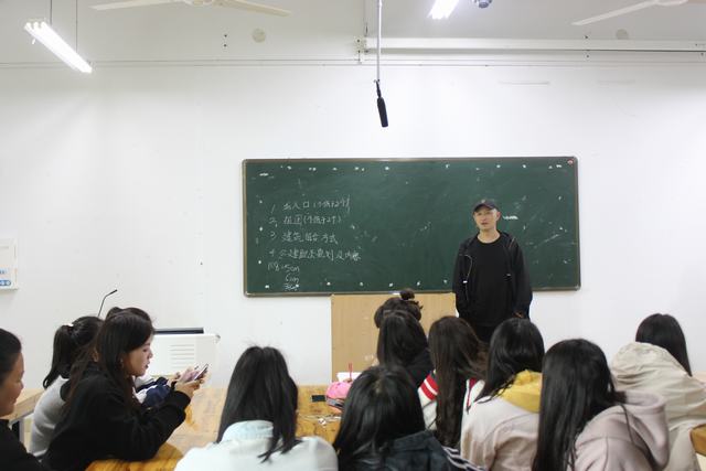 IMG_1492.JPG IMG_1492.JPG